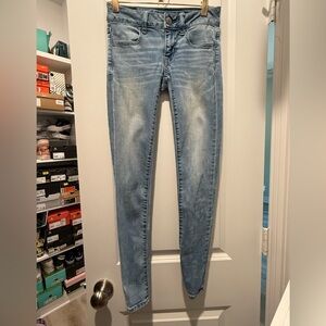 American Eagle Outfitters Light Blue Skinny Jeans
